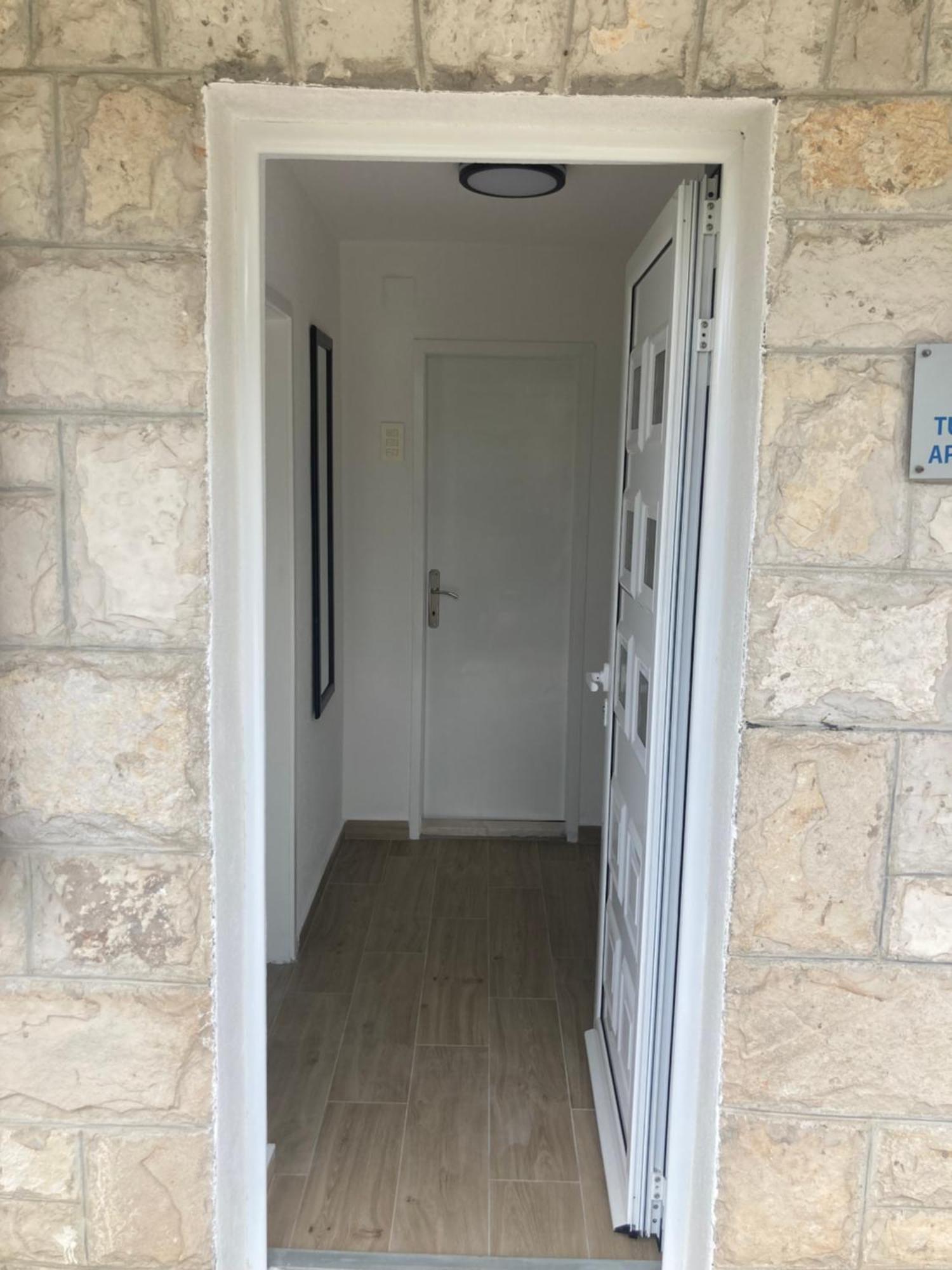 Apartment Vucurovic تْشيرسيك نوفي المظهر الخارجي الصورة